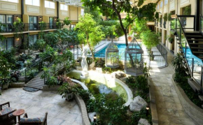 Отель Hotel L'Oiseliere Montmagny  Сен-Поль-Де-Монмини